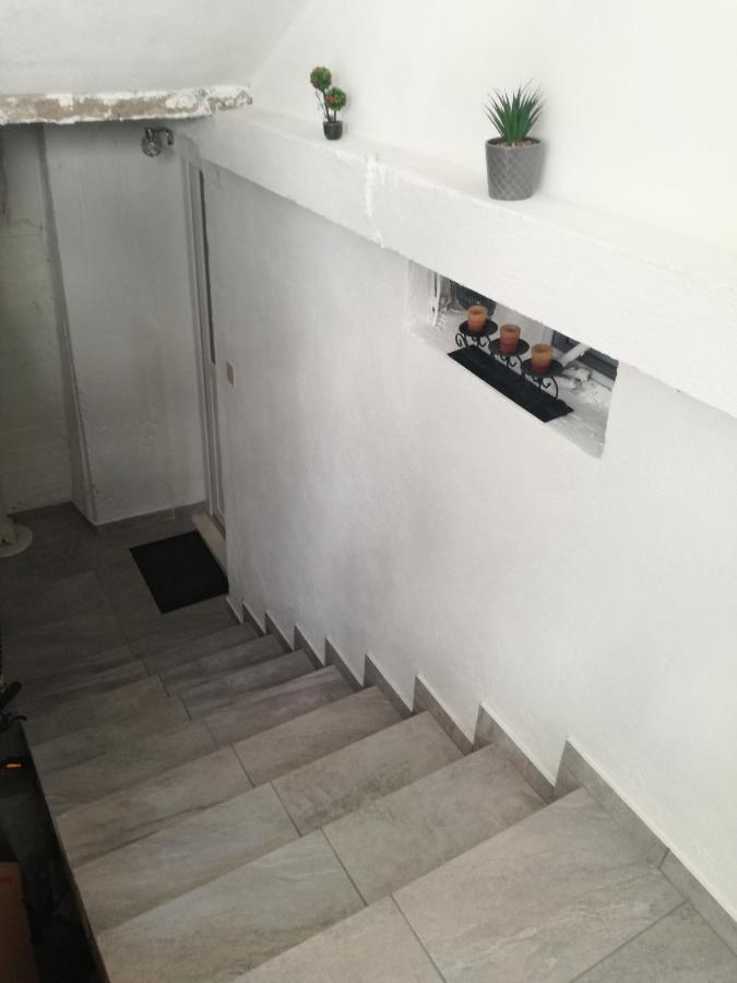 Maria's Cozy Basement ! * Volos
